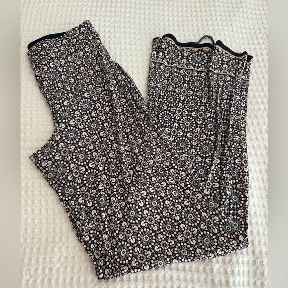 Max Edition Navy and White Pants - Picture 1 of 8